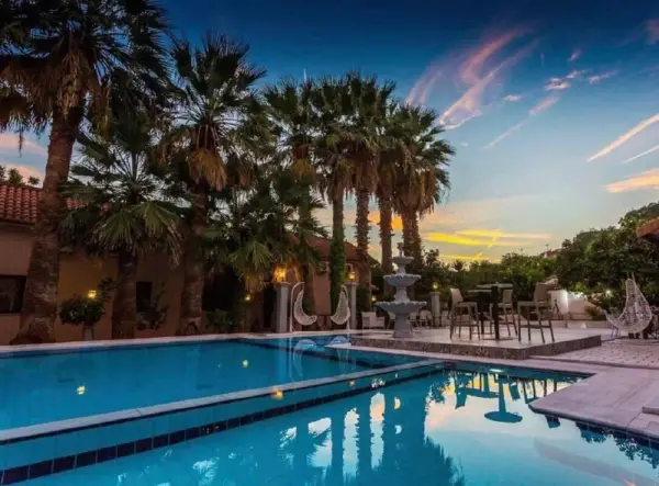 Bacoli Hotel 4